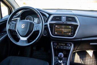 Suzuki SX4 S-Cross 1.4 BoosterJet Premium 2WD /AJ NA SPLATKY - 13