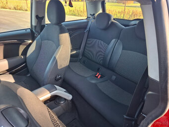 Mini Cooper 1.6 88kW,klimatizace,vyhřívané sedačky - 13