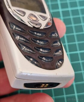 Nokia 8310 - 13