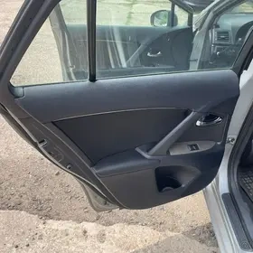 Toyota Avensis T27 2009 2.2 d4d 110kw - 13
