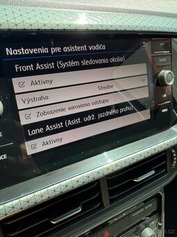 Volkswagen T-Cross 1.0 TSI 115k Style - 13