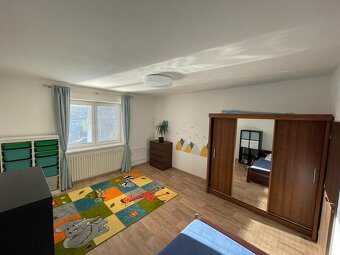 Prodej bytu 3+1 s garáží a zahradou, Zlín - Louky - 13