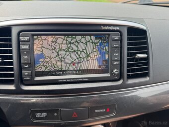 Mitsubishi Lancer 1,8 Automat rok 2009 - 13