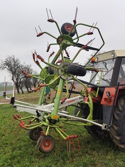 Obraceč píce Claas VOLTO 800 - 13