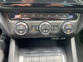 Škoda Octavia, 2.0TSI 162KW-RS - NAVI - 1xMAJ - 13
