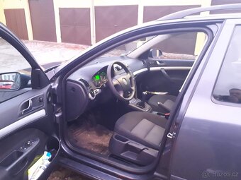 Škoda octavia combi II, benzín 1.6.FSI, rok 2006 - 13
