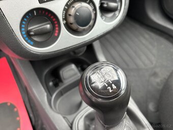 Opel Corsa 1,3 CDTi Serviska, Tažné, Klima - 13