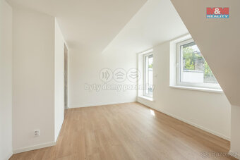 Prodej rodinného domu, 120 m², Stehelčeves, ul. V. Moravce - 13