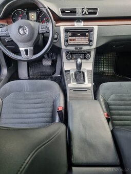 Volkswagen Passat 2.0 TDI - 13