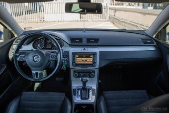 Volkswagen Passat Variant 2.0 TDI, R-Line, 4-Motion DSG - 13
