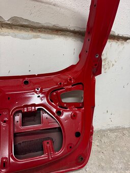 Hyundai i30 2017-, zadní 5. (páté) dveře - 13