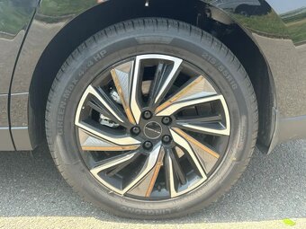 Dongfeng U-Tour, EXCLUSIVE FR 3 - 13