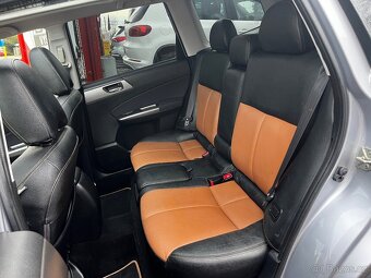 Subaru Forester 2.0D Edition • 108kw • 9/2012 • AWD • Kamera - 13