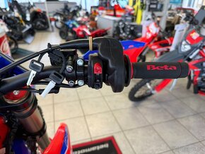 Beta RR 2T 300 Enduro Racing MY25 - 13
