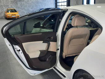 Opel Insignia 2.0 CDTI 110k Edition - 13