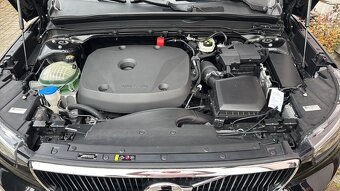 Volvo XC40 T4 140kw AT - 13