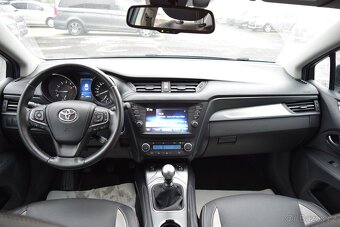 Toyota Avensis 1.8VVTI 108kw SPORT TOURER XEN - 13