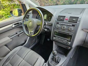 VW Touran 2.0TDI 103W,1.Majitel,7.Míst,Xenon,Tažné,Match. - 13