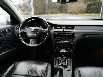 Škoda Superb 2.0 TDI kombi DSG bez koroze - 13
