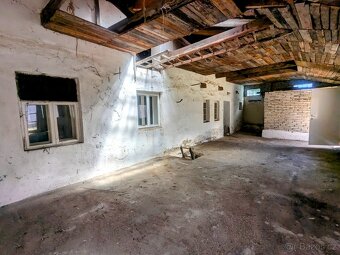 Prodej rodinného domu se zahradou v Uherském Ostrohu - 13