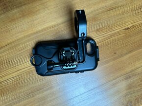 Outdoorový voděodolný obal Cygnett pro mobily - 13