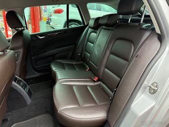 Škoda Superb 2.0TDi Laurin & Klement DSG 4x4 • 2015 •125kw • - 13