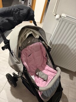 Sportovni kocarek s prislusenstvim + autosedacka - 13