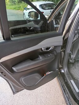 Volvo XC90 - 13