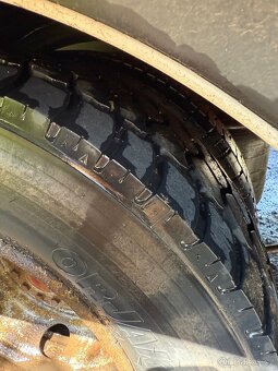 Kamion přepravník na koně - 13