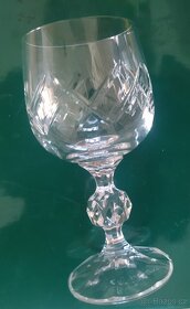 Broušené sklo - vázy, skleničky, popelník - 13