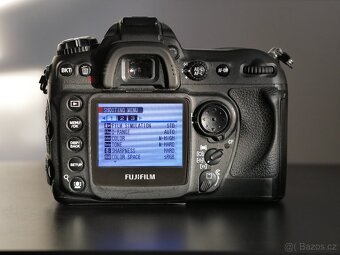 Fujifilm Finepix S5 Pro - 13