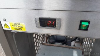Chladící vitrína, Gastro Karafiat, nerez - 13