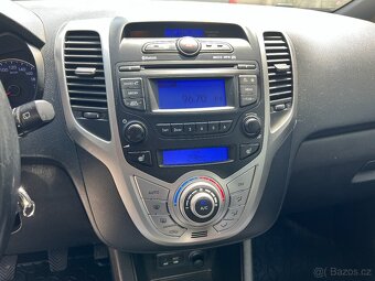 HYUNDAI ix20 1.4i 66 KW 1.MAJ PAR.SENZOR VYHŘ.SEDADLA+VOLANT - 13