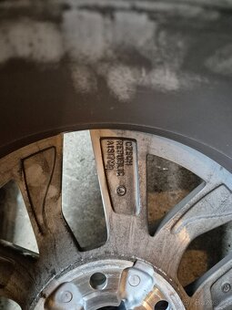 ALU kola ŠKODA"Rotare"ET46 5x112 Zimní pneu 205/55/R17 - 13