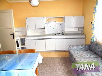 Prodej samostatně stojícího RD o dispozici 4+1 s vedlejšími  - 13