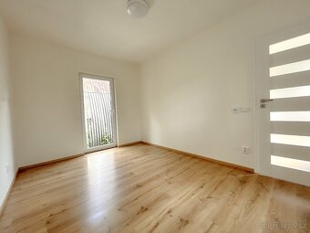 Velká Kraš - Jeseník  Rodinný dům 3+kk 55 m², pozemek 648 m² - 13