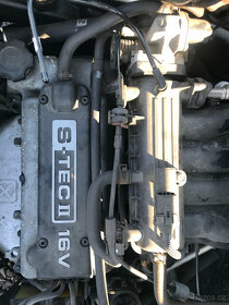 Chevrolet Aveo 1,4i 69kW 2008 - dily - 13