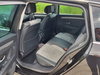 Renault Laguna III 2.0dCi 150PS 4Control - Bose - po 1.Majit - 13