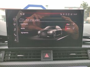 Audi RS4 COMPETITION MATRIX VIRTUAL B&O V-MAX NOVÝ VŮZ - 13