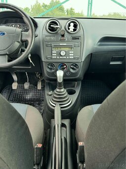 Ford Fiesta, 1.4, benzín, 59 kW, STK 09/25 - 13
