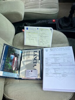 Lancia Thema 2.0 16v turbo - 13