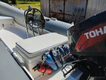 Motorový člun ARGO 450 RIB + Tohatsu 30 Ps 2T - 13