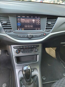 Opel Astra K 1.2, 81kw,  rok 2020.. - 13