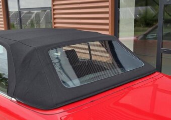 BMW 3-série Cabrio 320i (E30) z roku 1990 - 13