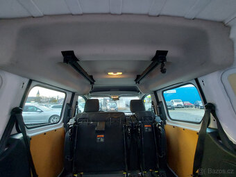 Ford Transit Connect 1,5 TDCi/5 míst/ČR/S.KNIHA/DPH/ - 13