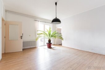 Prostorný byt 3+1 s terasou a parkováním / TOP cena za 1 m² - 13