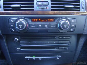 BMW Řada 3 320d EL.ŠÍBR XENONY AUTOMAT - 13