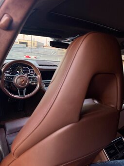 Porsche Panamera Turbo - 13