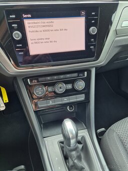 Vw Touran 1.6Tdi 85kw DSG-Plný servis Vw-2018Rok - 13
