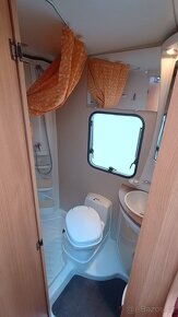 Ford/Chausson, obytný automobil, 6/6 osob, garáž/palanda - 13